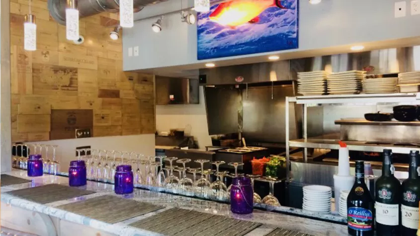 Sunshine Seafood Cafe | Bar